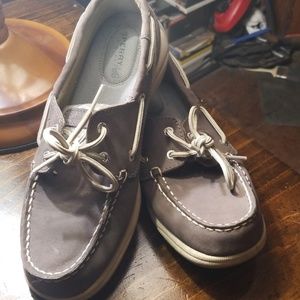 Sperry boat shoes